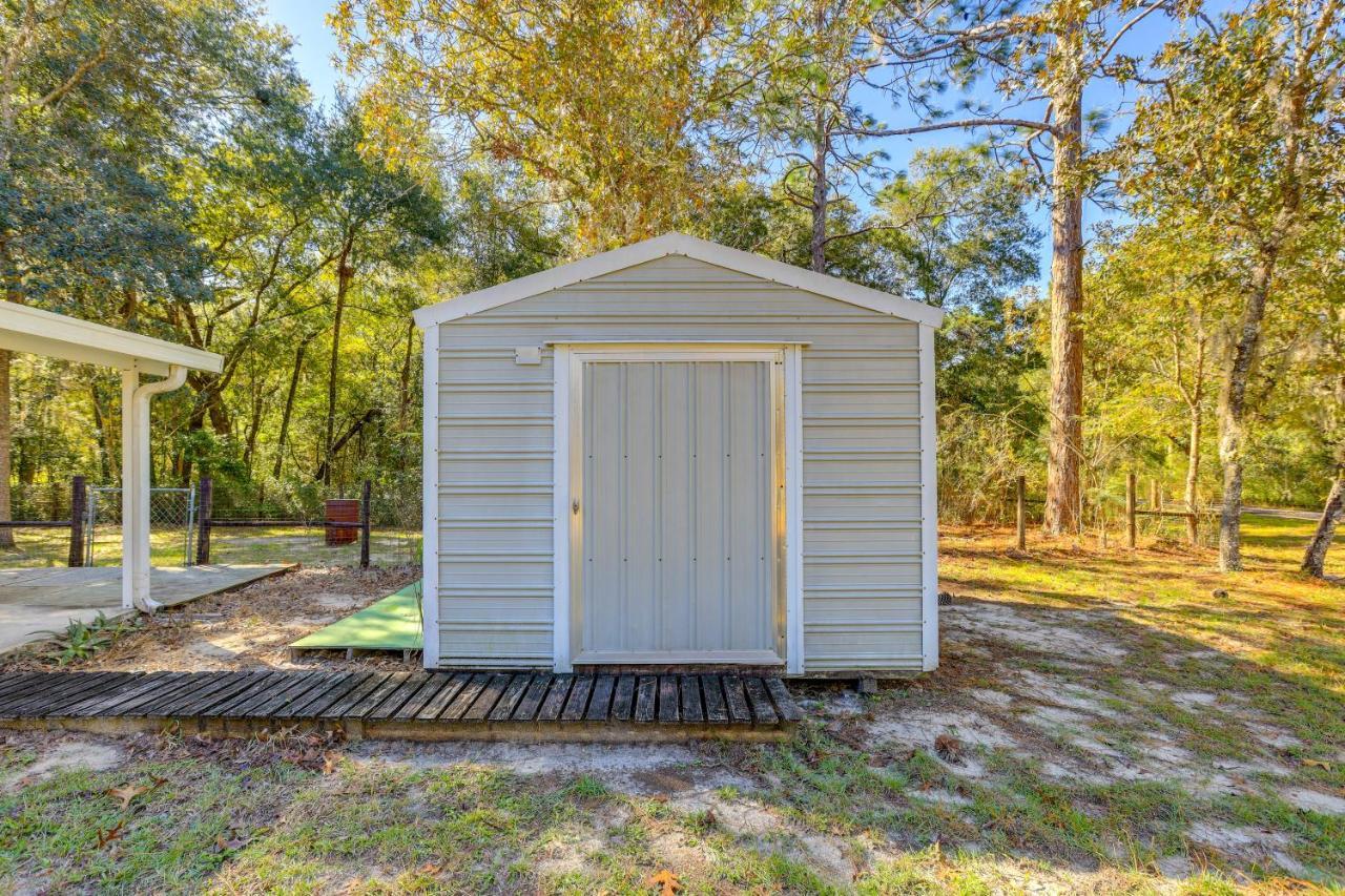 Williston Home With Yard 6 Mi To Devils Den Spring Exterior foto